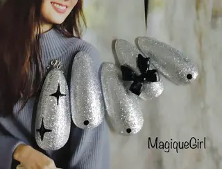 ネイル 鈴木 莉那のマツエク・マツパデザイン