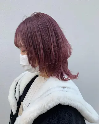 ミディアム ブリーチ/ウルフ ハッシュカット/石山のヘアスタイル