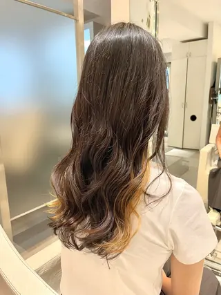 ロング カラー パーマ コテ巻き風パーマ 藤澤　知彌のヘアスタイル