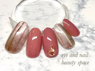 ネイル Nail❁Eye SERIのネイルデザイン