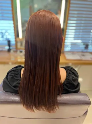 ロング カラー ボブ・レイヤー/ ベージュカラーのヘアスタイル