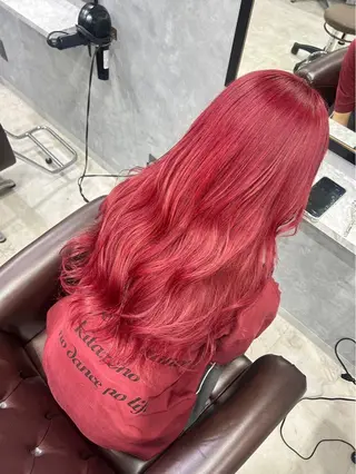 ロング カラー Himari/池袋 ハイトーンカラーのヘアスタイル