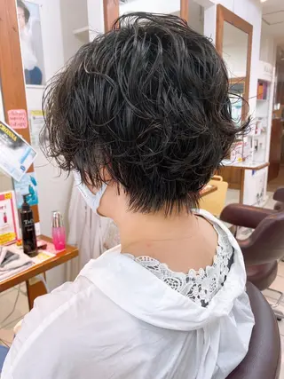 ショート パーマ ベリショディレクター 小野 健太郎のヘアスタイル