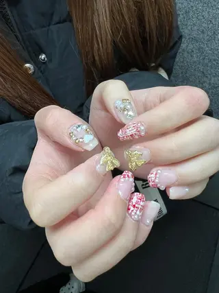 ネイル Hikari 🌺のネイルデザイン