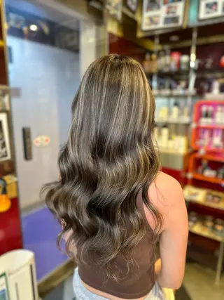 カラー カット/ピンク/ ラベンダー/長谷恵花のヘアスタイル