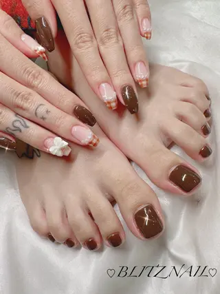 ネイル BLITZ Nail 岩田💅🏻✨のネイルデザイン