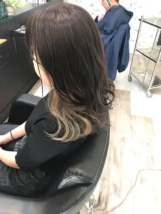 セミロング カラー 正分 真美のヘアスタイル