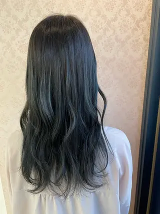 ロング カラー ヒヨシ ルナのヘアスタイル
