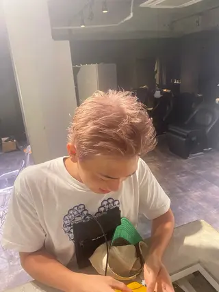 カラー メンズ 心斎橋 /ブリーチ/ショウマのヘアスタイル