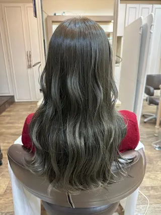 ロング 杉田 花乃のヘアスタイル