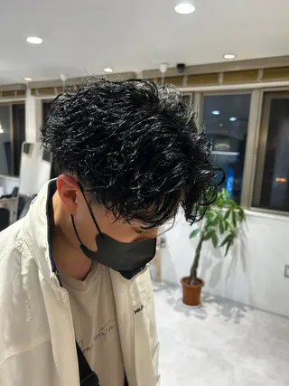 ショート パーマ メンズ AI TOKYO  横浜店所属・メンズ支持数No.1 👑リュウ👑のヘアスタイル