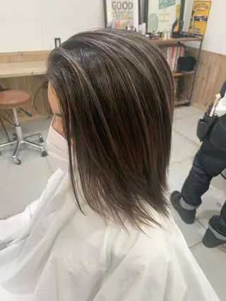 ショート hair  design Norm所属・ハイライトバレイヤー ジュ🎨川村聖吾🎨のヘアスタイル