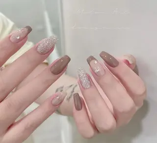 ネイル パラジェル登録店　Nailsalon Amour  上野湯島店所属・🫧 はる🩵のネイルデザイン