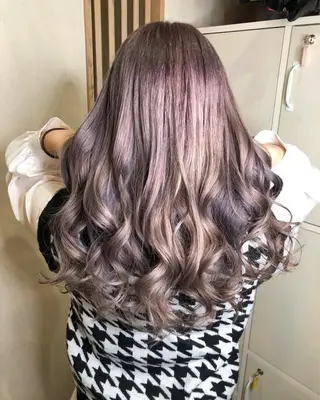 ロング カラー ハイトーン/韓国風 🤍Nacchi🐈のマツエク・マツパデザイン