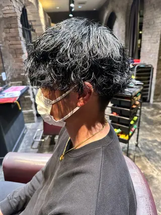 パーマ メンズ 山口稜太 メンズ/波巻きパーマのヘアスタイル