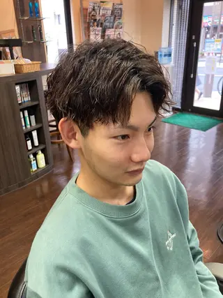 ショート フィールドヘアー所属・小沼 城のヘアスタイル