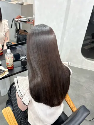 ロング LIV所属・LIV(リヴ) My (マイ)のヘアスタイル