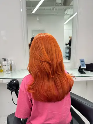 カラー 夏カラーオレンジ ヘアーひめな🫧のヘアスタイル