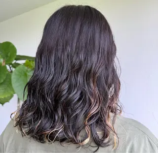 セミロング パーマ 杉山 彩華のヘアスタイル