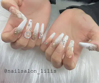 ネイル nailsalon lilis所属・nailsalon Lilisのネイルデザイン