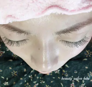 マツエク・マツパ 美容室 美美所属・髙坂 友香のエステ・リラクイメージ