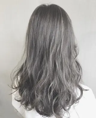 カラー 🔥店長 原田 裕道🔥のヘアスタイル