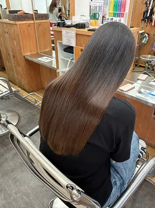 パーマ 小倉 瑳莉のヘアスタイル