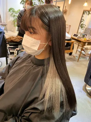 ロング カラー 中井 一葉のヘアスタイル