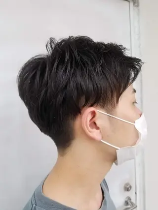 ショート パーマ 501 HAIR studio所属・22時迄営業サロン⭐ YASUHIRO🌿の眉毛・アイブロウイメージ