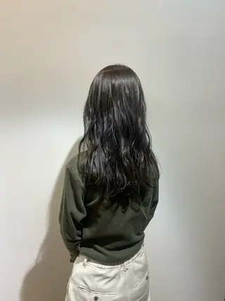 セミロング 組藤 沙奈のヘアスタイル