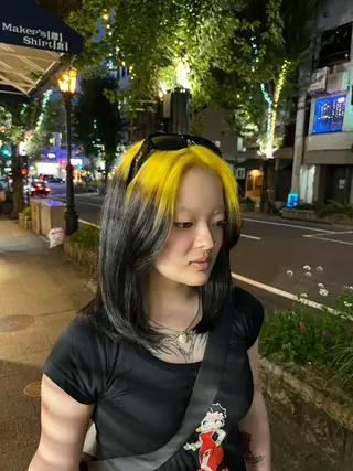 ミディアム Lewes所属・Lewes リョウのヘアスタイル