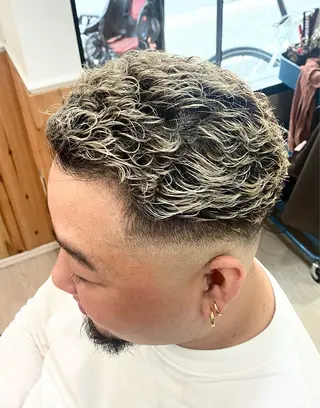 ショート カラー パーマ メンズ Lumi上大岡所属・縮毛矯正/カラー/ 似合わせ/JUNのヘアスタイル