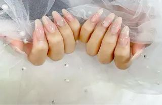 ネイル ᴿᴬᴺᴼᴺ ‎🤍 𝐴𝑌𝐴𝐾𝐴のネイルデザイン