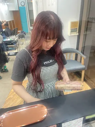 ロング カラー RIN／韓国ヘア レイヤーカットのヘアスタイル