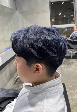 カラー メンズ 川尻 竜正のヘアスタイル