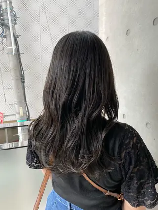 ロング カラー Leverage New York所属・小滝 楓のヘアスタイル