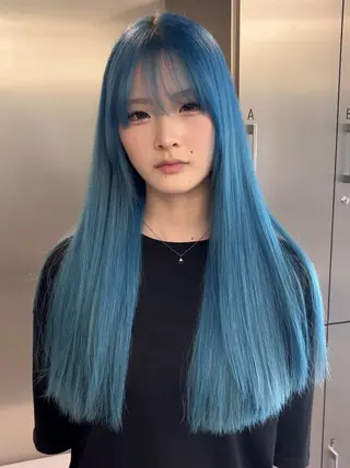 ロング カラー ブリーチ透明感 mikaのヘアスタイル