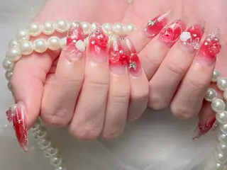 ネイル lucky nail 歌舞伎町のネイルデザイン