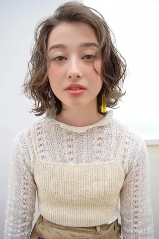 マツエク・マツパ 木崎 竜平のヘアスタイル