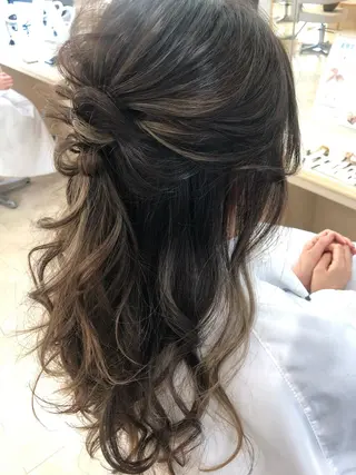 ヘアアレンジ 似合わせ.ﾍｱｾｯﾄ 得意🌹井上美沙のヘアスタイル