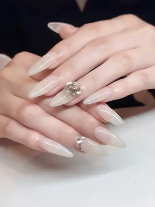 ネイル DH.IRO所属・ヒナ ヒナのネイルデザイン