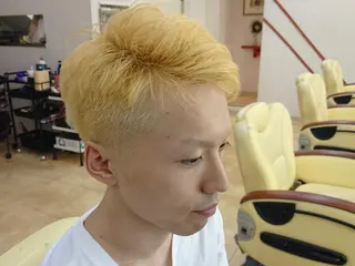 ショート デザインカラー/ 推しの配色　肥後のヘアスタイル