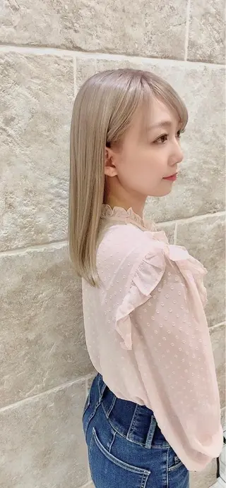 ミディアム カラー 《Zina札幌大通》 Hinano🐻のヘアスタイル