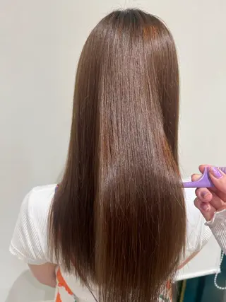 ロング こちんだ ともかのヘアスタイル