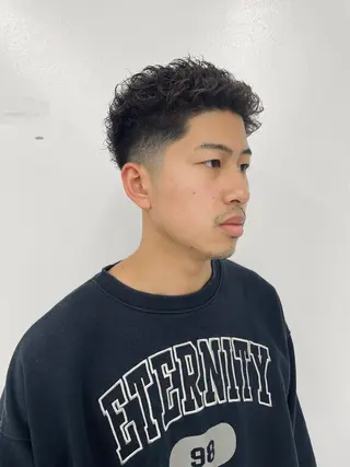 メンズ スパイキーパーマ 柏NO1 藤本葉のヘアスタイル