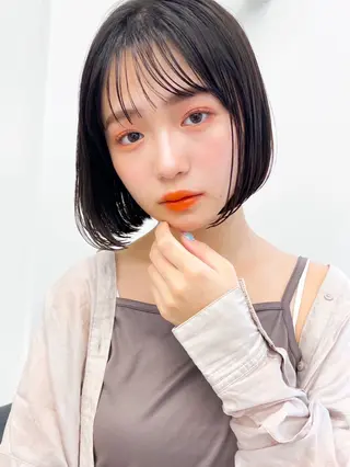 ショート 艶カラー/レイヤー カット✂️近澤瑠以のヘアスタイル