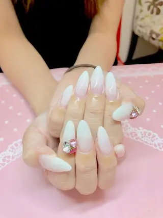 ネイル 出川 ゆりのネイルデザイン