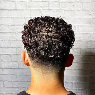 ショート カラー パーマ ヘアアレンジ メンズ メンズカット/パーマ 山崎航平💈のヘアスタイル