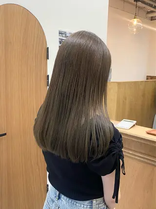 ミディアム カラー ヘアアレンジ ハル🌸柔色/ ブリーチなし/艶髪のヘアスタイル