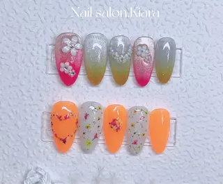 ネイル 🍭Kiara Nail🍭のネイルデザイン